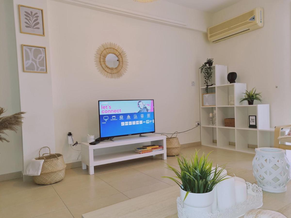 Stay Sunny Palms Apartment Voroklini Exterior foto